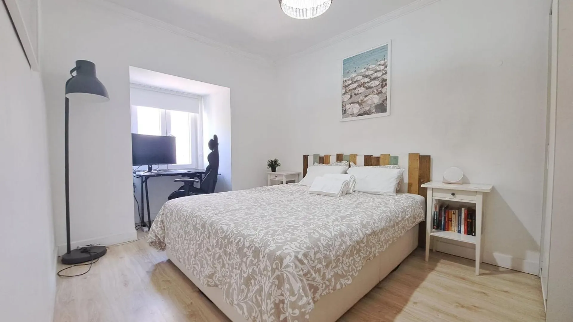 Apartment Light And Comfortable Flat In The Center Lisbon